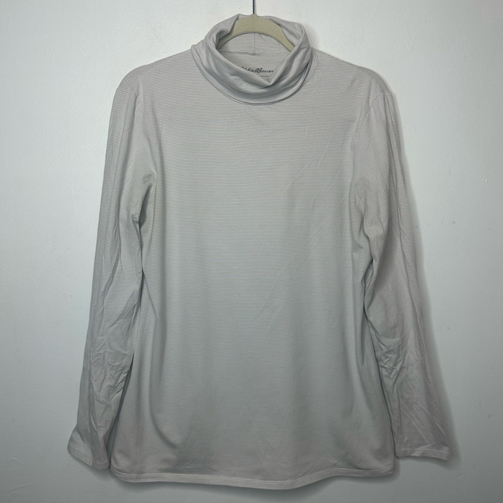 Eddie Bauer Women’s Gray & White Striped Long Sleeve Turtleneck XL